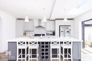 Photo 29- click for photo gallery